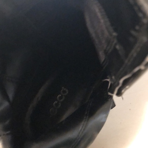 Ecco booties - Picture 3 of 4